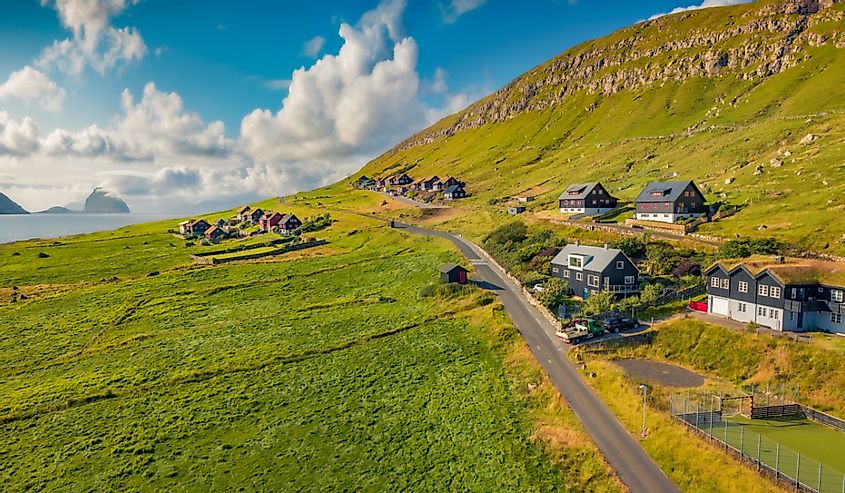 Панорамная утренняя сцена Фарерских островов, Дания